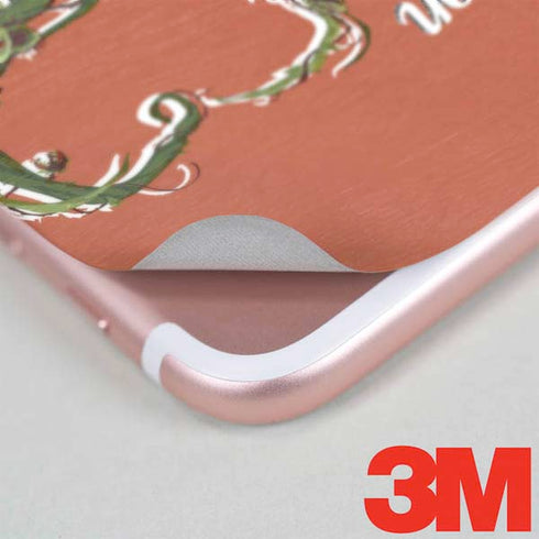 DC Comics Bombshells Poison Ivy iPhone 7 Plus Skin