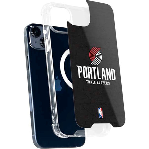 NBA Portland Trail Blazers Distressed iPhone 14 Plus MagSafe Case