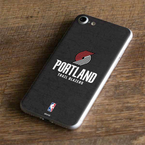 NBA Portland Trail Blazers Distressed iPhone 7 Skin
