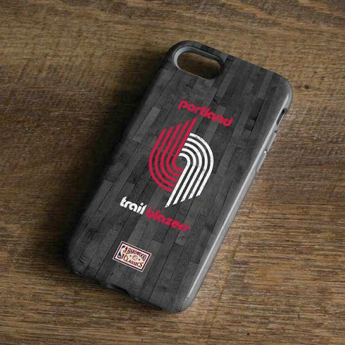 NBA Portland Trail Blazers Hardwood Classics iPhone 7 Pro Case