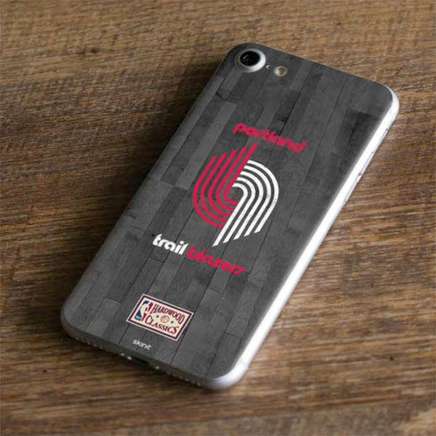 NBA Portland Trail Blazers Hardwood Classics iPhone 8 Skin