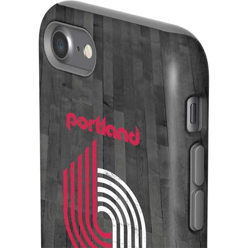 NBA Portland Trail Blazers Hardwood Classics iPhone SE (2nd & 3rd Gen) Pro Case