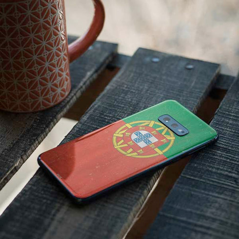 Portugal Flag Distressed Galaxy S10e Skin