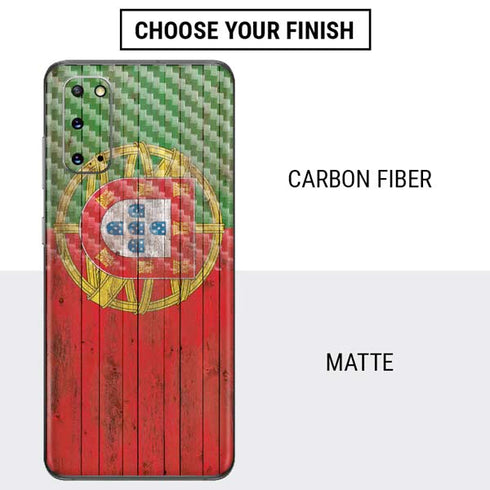 Portuguese Flag Dark Wood Galaxy S20 Skin