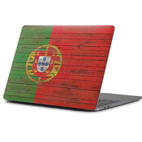 Portuguese Flag Dark Wood Apple MacBook Pro 13-inch Skin
