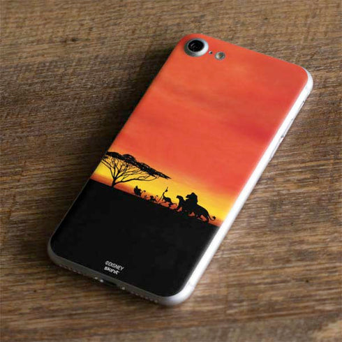 Disney The Lion King Pride Rock Crew iPhone 7 Skin