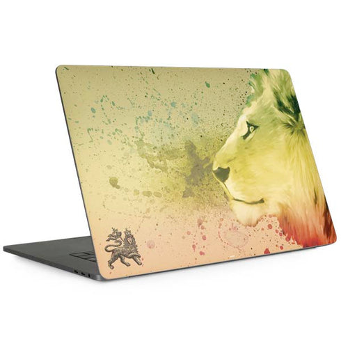Profile of the Lion of Judah Apple MacBook Pro 15-inch Skin