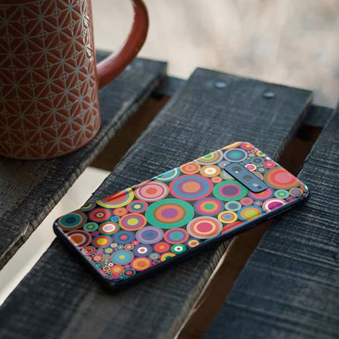 Psychedelic Circles Galaxy S10e Skin