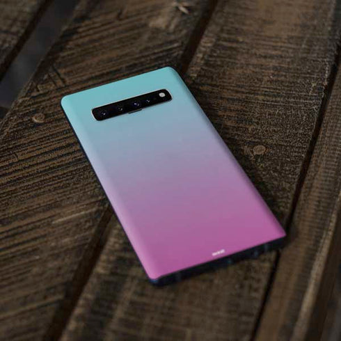 Purple and Blue Ombre Galaxy S10 Plus Skin