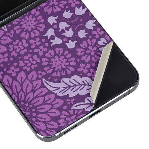 Radiant Orchid Floral Galaxy Z Flip5 5G Skin