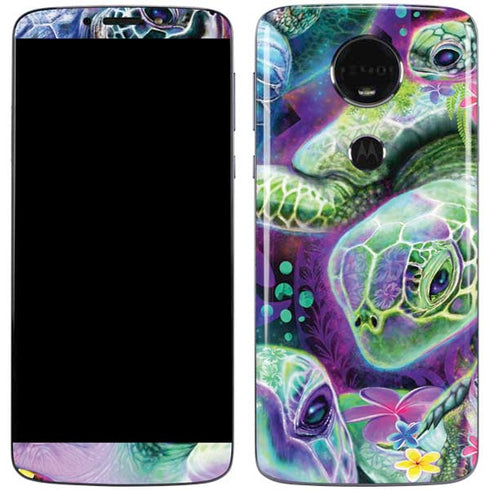 Rainbow Sea Turtles by Sheena Pike Moto E5 Plus Skin