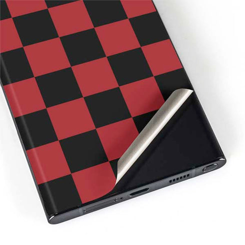 Red and Black Checkerboard Galaxy S22 Ultra Skin