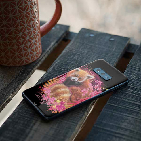 Red Panda with Flowers by Sheena Pike Galaxy S10e Skin