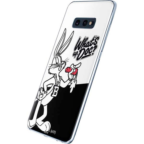 Looney Tunes Retro Bugs Bunny Galaxy S10e Skin