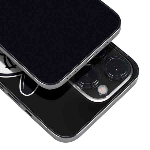 Looney Tunes Retro Tweety Bird iPhone 15 Pro Skin