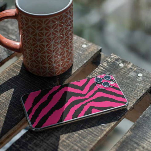 Retro Zebra iPhone 11 Pro Max Skin