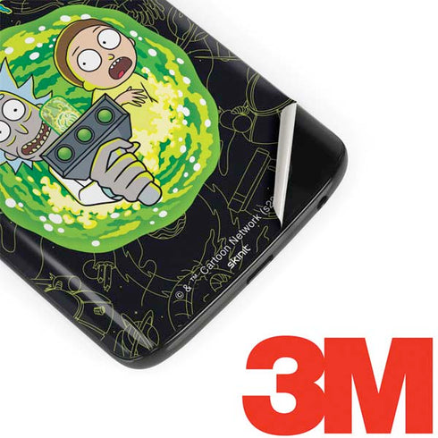 Adult Swim Rick and Morty Portal Travel Moto G6 Skin