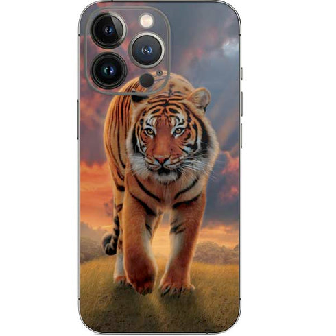 Vincent Hie Rising Tiger iPhone 14 Pro Skin