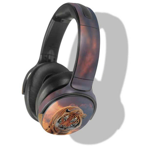 Vincent Hie Rising Tiger Skullcandy Venue Skin