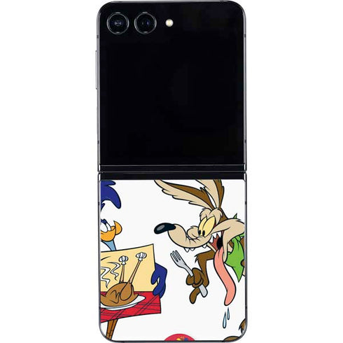 Looney Tunes Road Runner Wile E Coyote Food Galaxy Z Flip5 5G Skin