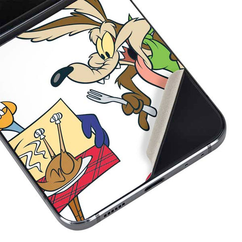 Looney Tunes Road Runner Wile E Coyote Food Galaxy Z Flip5 5G Skin