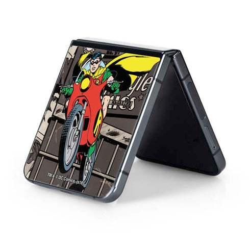 DC Comics Robin Vintage Action pose pattern Galaxy Z Flip5 5G Skin