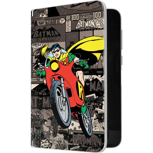 DC Comics Robin Vintage Action pose pattern Surface Duo Skin