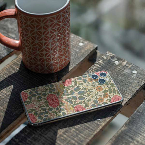 William Morris Rose iPhone 11 Pro Max Skin