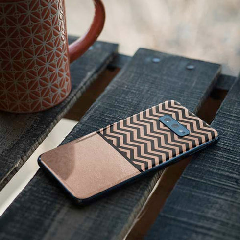 Rose Gold Chevron Split Galaxy S10e Skin