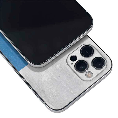 Russian Flag Distressed iPhone 12 Pro Skin