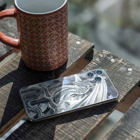 Ruth Thompson Ruth Thompson Checkmate Dragons iPhone 11 Pro Skin
