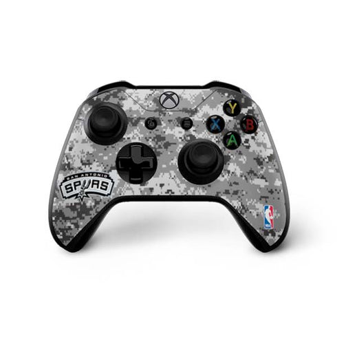 NBA San Antonio Spurs Digi Camo Xbox One X Bundle Skin