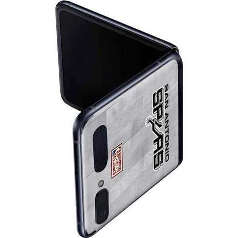 NBA San Antonio Spurs Hardwood Classics Galaxy Z Flip Skin