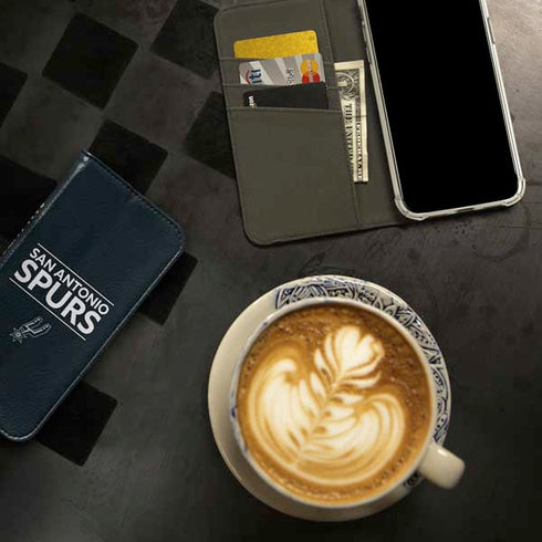 NBA San Antonio Spurs Standard - Black iPhone 15 Plus Folio Case