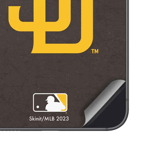 MLB San Diego Padres - Solid Distressed Galaxy S23 Skin