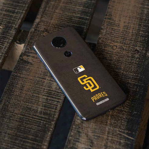 MLB San Diego Padres - Solid Distressed Moto E5 Plus Skin