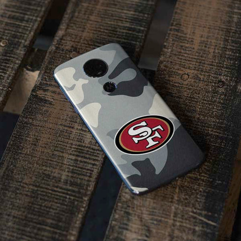 NFL San Francisco 49ers Camo Moto E5 Plus Skin