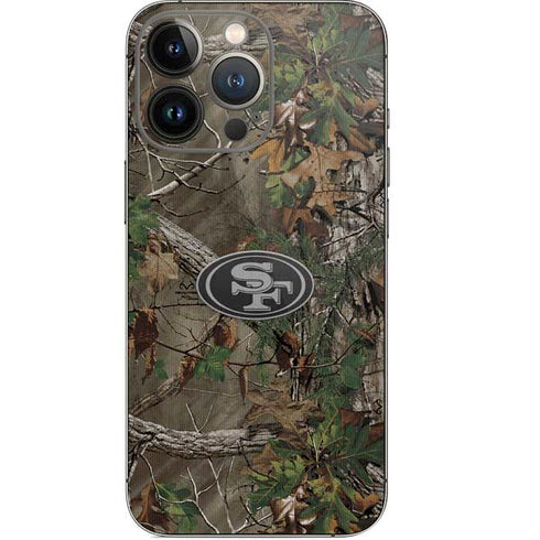 NFL San Francisco 49ers Realtree Xtra Green Camo iPhone 15 Pro Skin