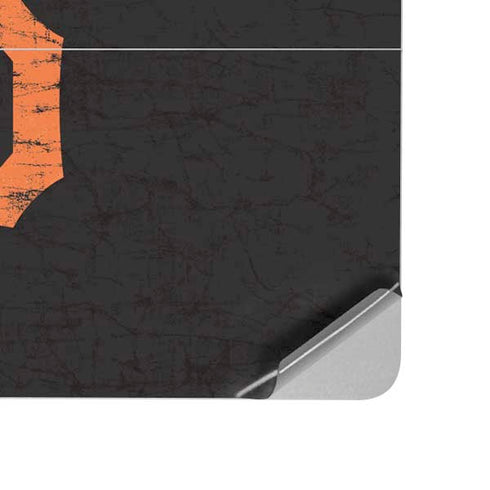MLB San Francisco Giants - Solid Distressed Surface Laptop Studio Skin