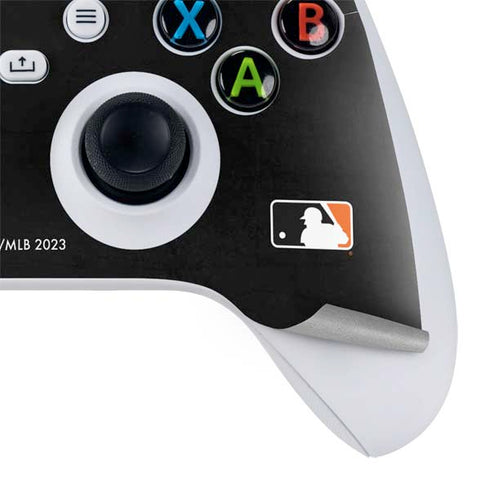 MLB San Francisco Giants - Solid Distressed Xbox Series S Bundle Skin