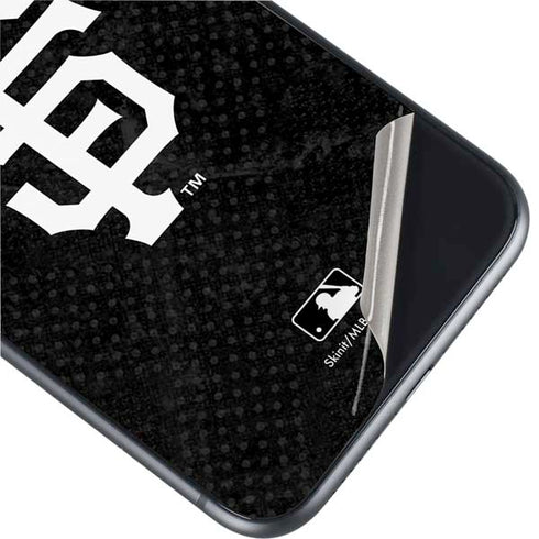 MLB San Francisco Giants Dark Wash iPhone 11 Skin