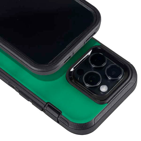 Saudi Arabia Soccer Flag Otterbox Defender iPhone Skin