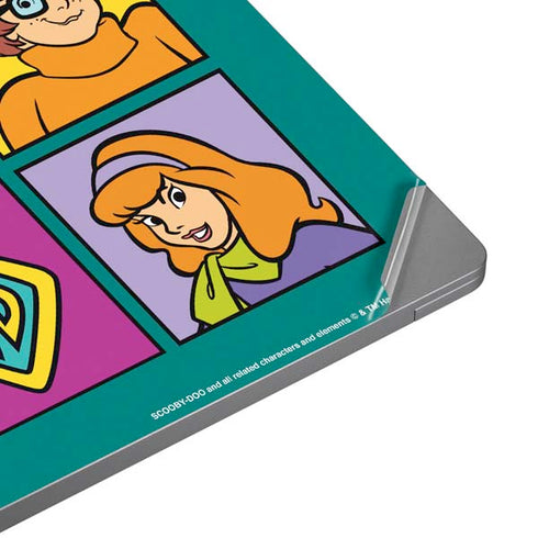 Scooby Doo Scooby-Doo Crew Universal Laptop 16.6in (13.4 x 9.7in) Skin