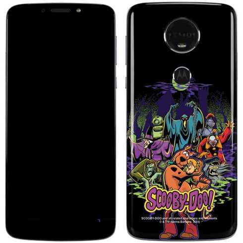 Scooby Doo vs Monsters Moto E5 Plus Skin