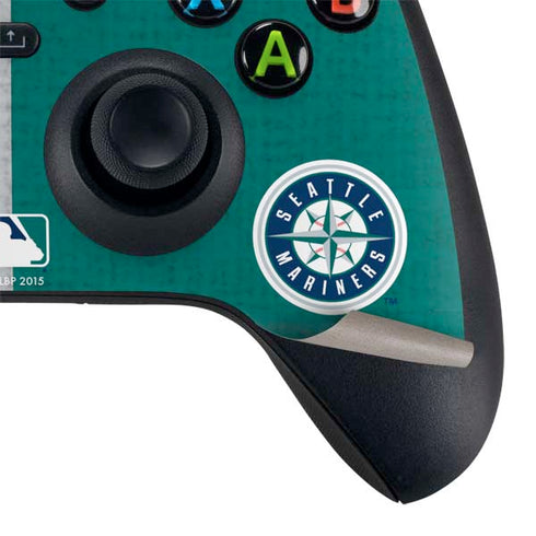 MLB Seattle Mariners Split Xbox Series X Bundle Skin