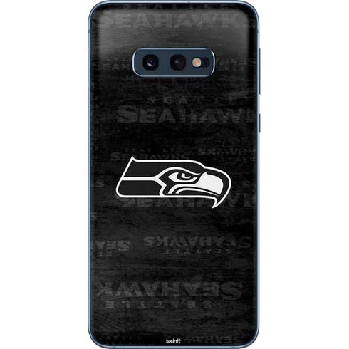 NFL Seattle Seahawks Black & White Galaxy S10e Skin