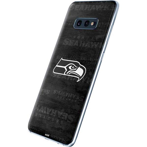 NFL Seattle Seahawks Black & White Galaxy S10e Skin