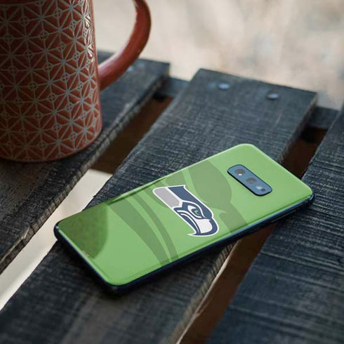 NFL Seattle Seahawks Double Vision Galaxy S10e Skin