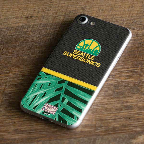 NBA Seattle SuperSonics Retro Palms iPhone 7 Skin