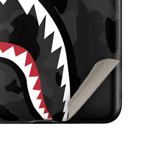 Shark Teeth Grey Street Camo Galaxy Z Flip Skin